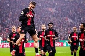 满冠体育安卓下载-包含勒沃库森力争主场战胜云达不莱梅的词条