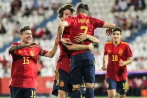 满冠体育手机版-荷兰主场大胜挪威，轻松拿下关键三分(荷兰主场大胜挪威,轻松拿下关键三分球)